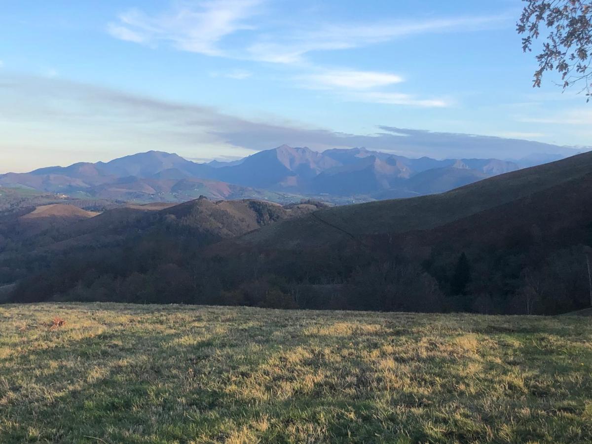 Chateau Porthos Tranquillite Des Pyrenees Lanne-en-Baretous Exteriör bild