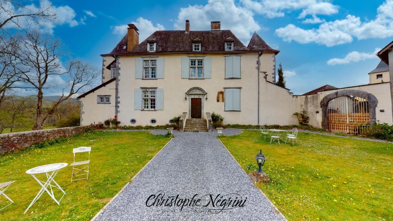 Chateau Porthos Tranquillite Des Pyrenees Lanne-en-Baretous Exteriör bild