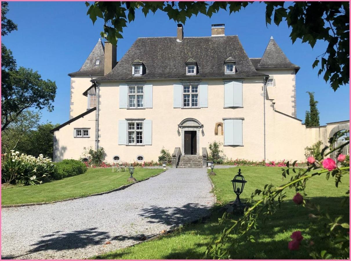 Chateau Porthos Tranquillite Des Pyrenees Lanne-en-Baretous Exteriör bild